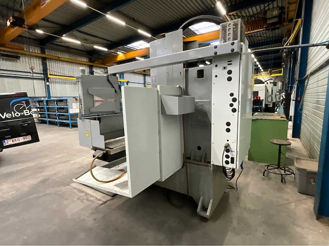 2008 haas tm-3he cnc verticale freesmachine - afbeelding 16 van  19