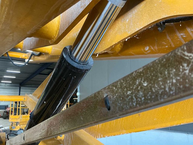 2008 haulotte compact 10 hoogwerker - afbeelding 11 van  19