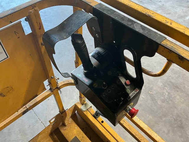 2008 haulotte compact 10 hoogwerker - afbeelding 16 van  19