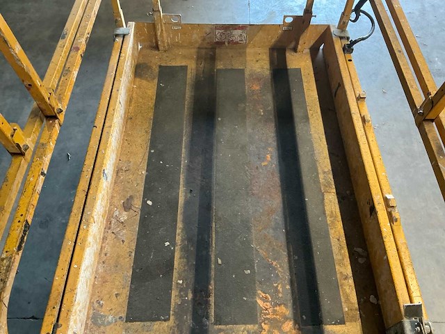 2008 haulotte compact 10 hoogwerker - afbeelding 17 van  19