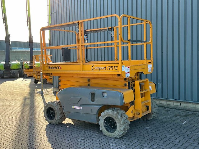 2008 haulotte compact 12rte hoogwerker - afbeelding 8 van  13