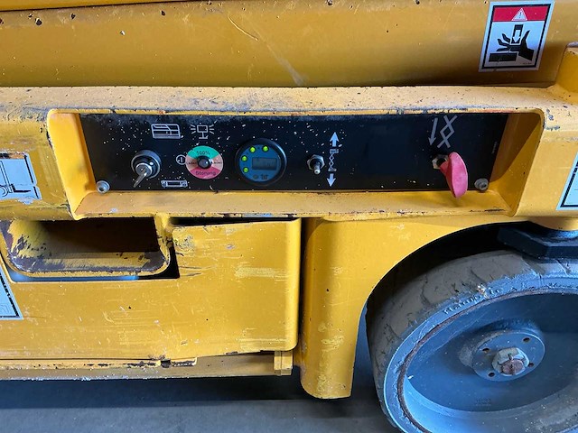 2008 haulotte compact 8 hoogwerker - afbeelding 17 van  22