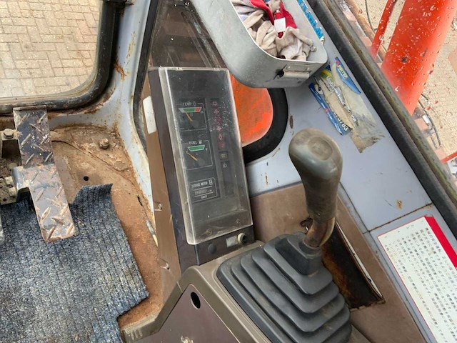 2008 hitachi ma125 amfibische rupsgraafmachine - afbeelding 15 van  39