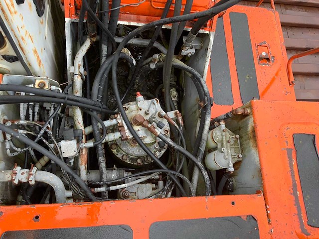 2008 hitachi ma125 amfibische rupsgraafmachine - afbeelding 25 van  39