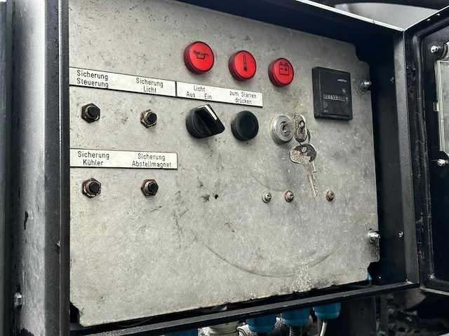 2008 hoenkhaus 10m3 mixer. liftas - afbeelding 7 van  10