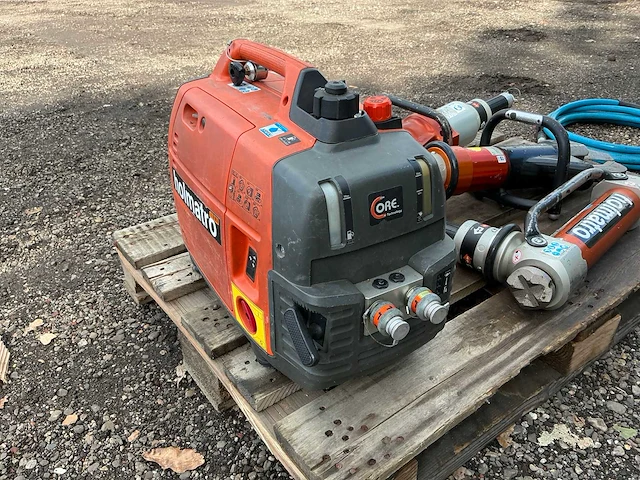 2008 holmatro dpu 31 pc bevrijdingsunit hydraulische pers - afbeelding 11 van  21