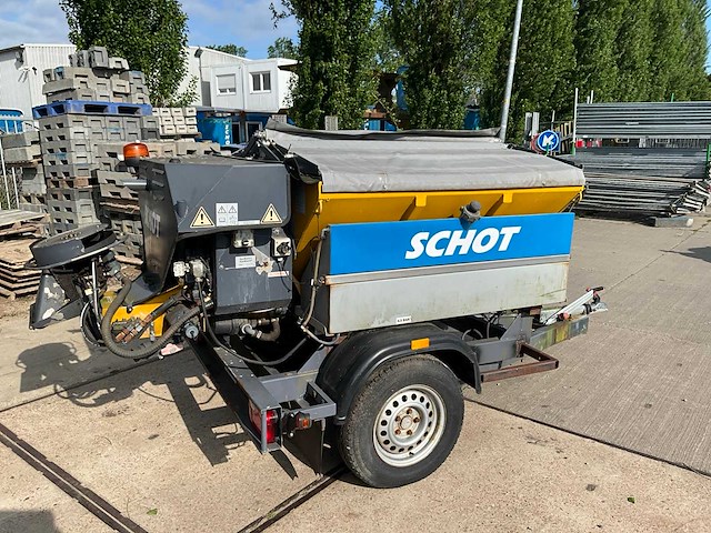 2008 hotra wendy 1800 zoutstrooier aanhangwagen - afbeelding 19 van  21
