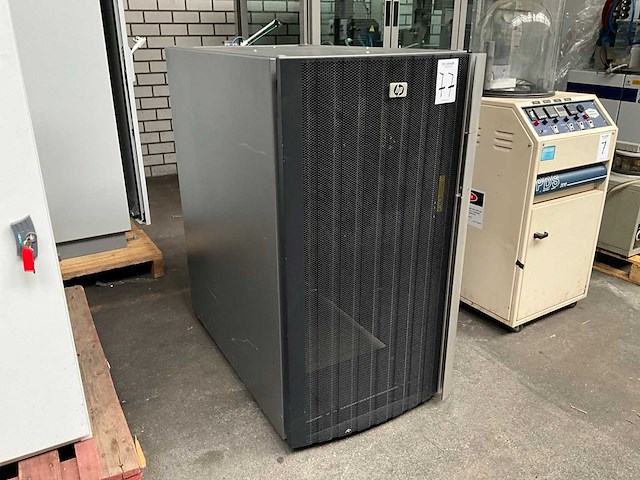 2008 hp 10622 g2 22u serverrack - afbeelding 2 van  6