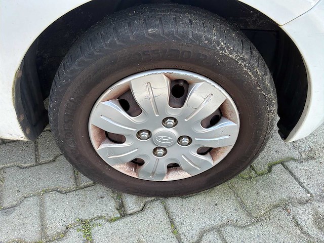 2008 hyundai i10 1.25i active personenauto - afbeelding 6 van  27