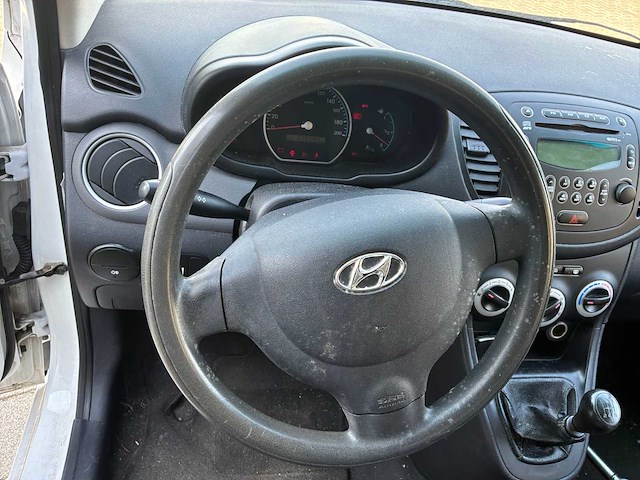 2008 hyundai i10 1.25i active personenauto - afbeelding 13 van  27