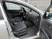 2008 hyundai i30 cw 1.6i dynamic personenauto - afbeelding 25 van  27
