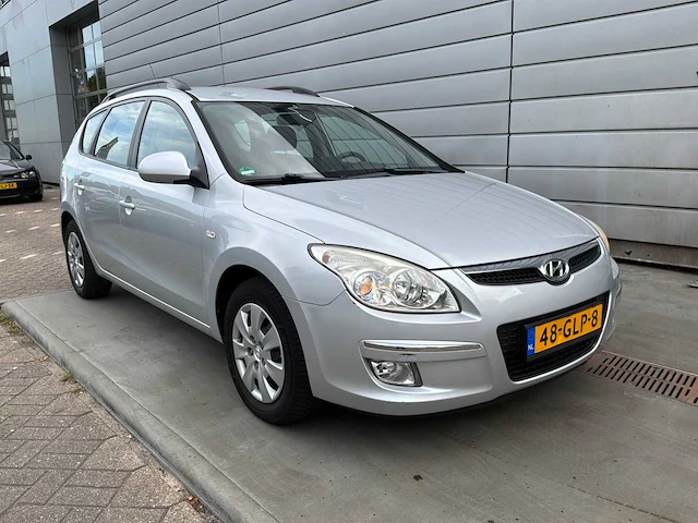 2008 hyundai i30 cw 1.6i dynamic personenauto - afbeelding 9 van  27