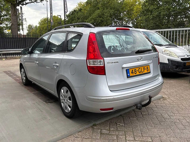 2008 hyundai i30 cw 1.6i dynamic personenauto - afbeelding 12 van  27