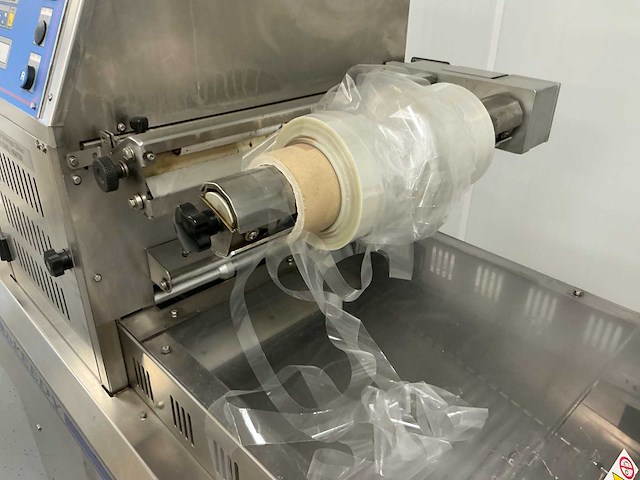 2008 ilpra fp speedy vig verpakkingsmachine / sealmachine - afbeelding 17 van  17
