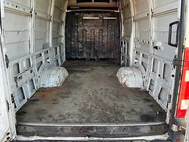 2008 iveco daily 35c12v bedrijfswagen 3-vnf-83 - afbeelding 14 van  42