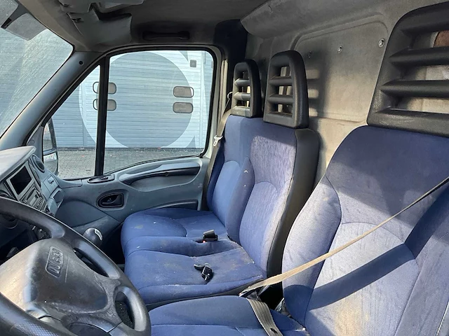 2008 iveco daily 35c12v bedrijfswagen 3-vnf-83 - afbeelding 30 van  42