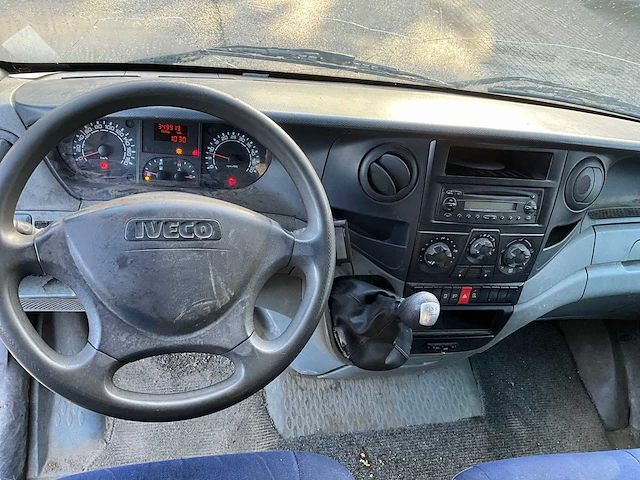 2008 iveco daily 35c12v bedrijfswagen 3-vnf-83 - afbeelding 37 van  37
