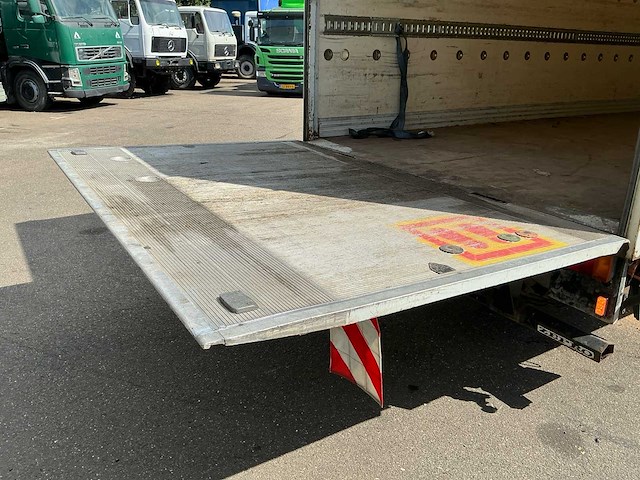 2008 iveco eurocargo 75e180 4x2 gesloten bakwagen met zepro 1.000 kg laadklep - afbeelding 10 van  26
