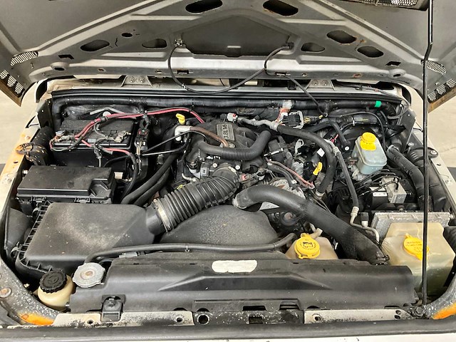 2008 jeep wrangler sahara 4x4 personenauto - afbeelding 9 van  27