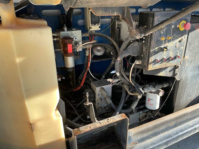 2008 jlg 3394rt 4wd diesel schaarhoogwerker - afbeelding 14 van  37
