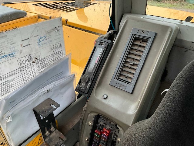 2008 kato hd 308us midigraafmachine - afbeelding 9 van  23