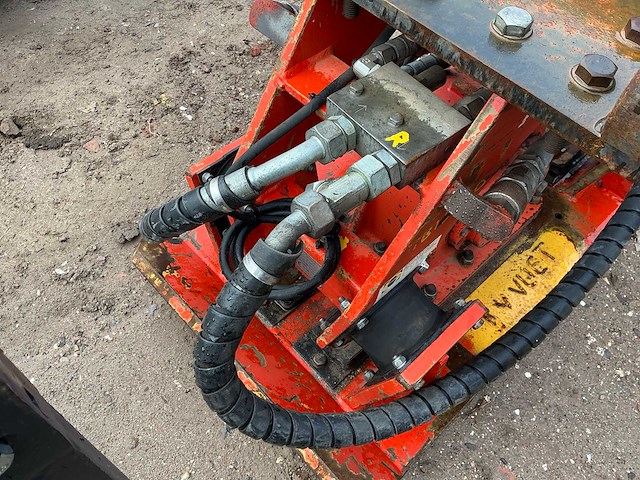 2008 kenguru 201 hydraulische trilplaat cw 30 - afbeelding 13 van  14