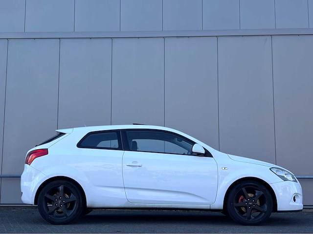 2008 kia pro_cee'd xtra personenauto - afbeelding 12 van  17