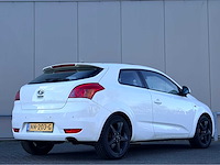 2008 kia pro_cee'd xtra personenauto - afbeelding 13 van  17