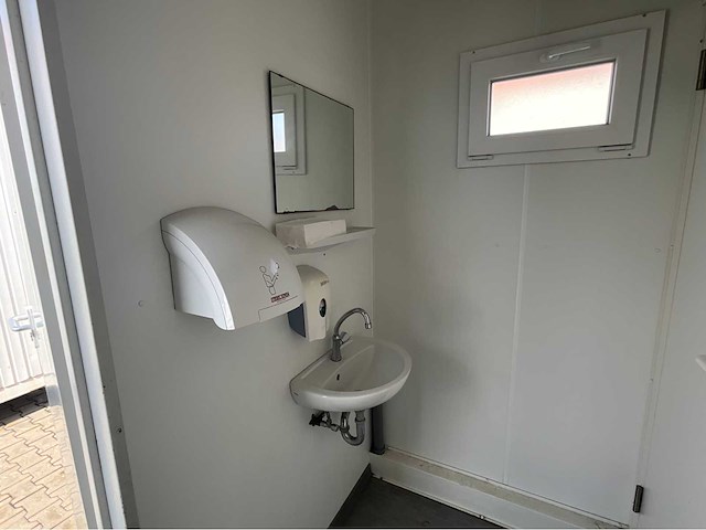 2008 kleusberg solid typ 10 sanitair unit - afbeelding 15 van  17