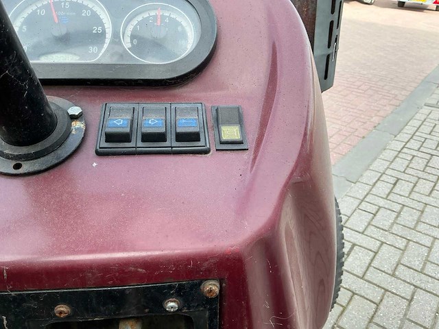 2008 knegt df 254 g2 minitractor - afbeelding 7 van  25