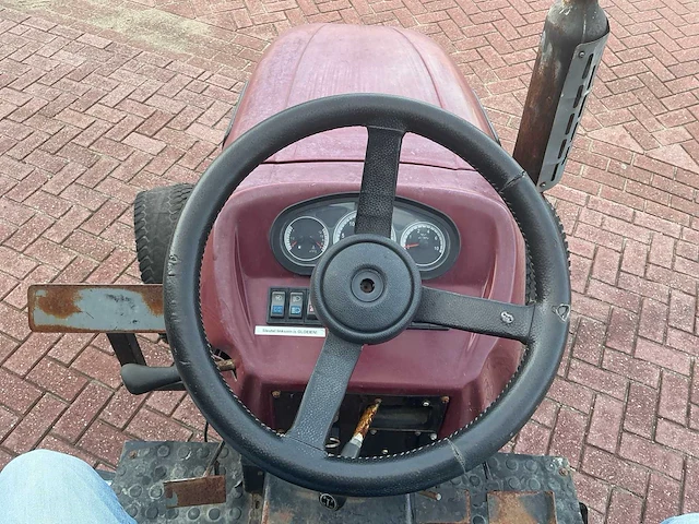2008 knegt df254g2 vierwielaangedreven landbouwtractor - afbeelding 4 van  36