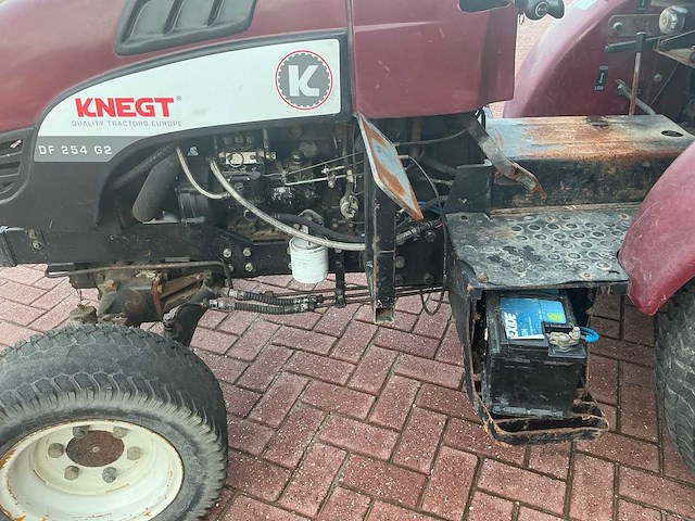 2008 knegt df254g2 vierwielaangedreven landbouwtractor - afbeelding 3 van  36