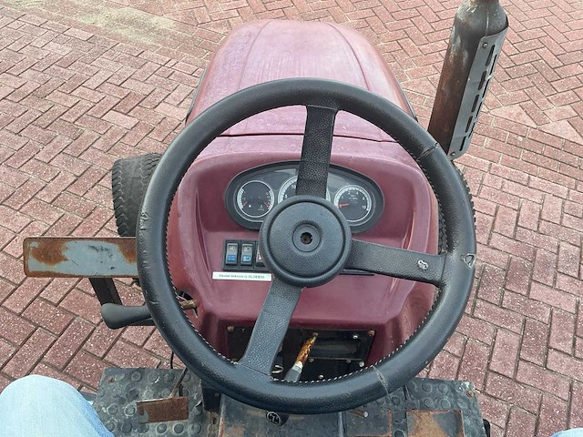 2008 knegt df254g2 vierwielaangedreven landbouwtractor - afbeelding 31 van  36