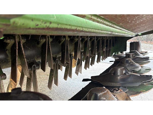 2008 krone big m ll maaimachine - afbeelding 28 van  76