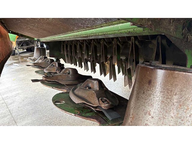 2008 krone big m ll maaimachine - afbeelding 36 van  76