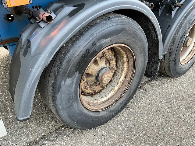 2008 krone sd27 container chassis met 40ft container - afbeelding 2 van  29