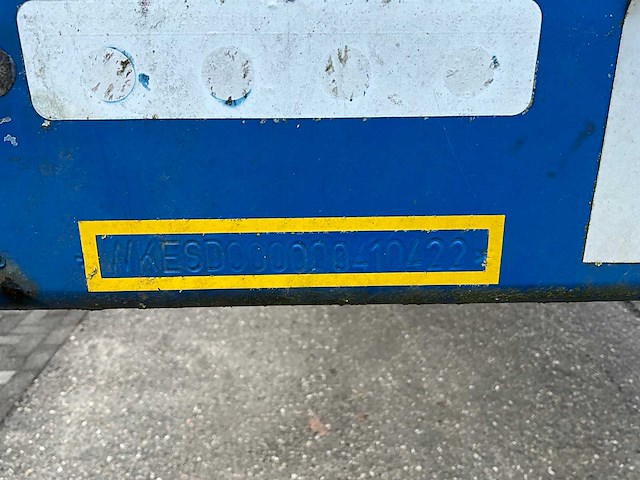 2008 krone sd27 container chassis met 40ft container - afbeelding 21 van  29