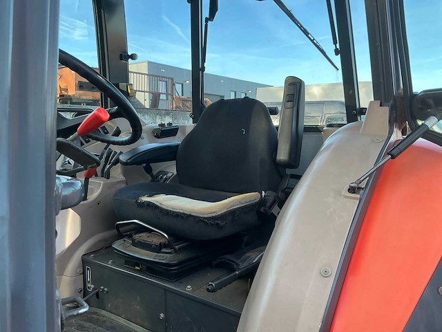 2008 kubota m9540h-c vierwielaangedreven landbouwtractor - afbeelding 29 van  58