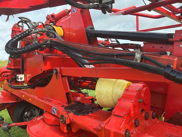 2008 kuhn 17002 schudder - afbeelding 3 van  26