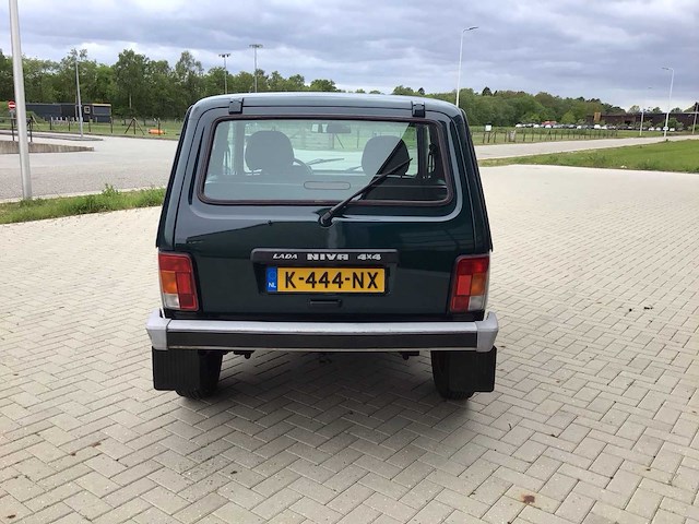 2008 lada niva 1.7i personenauto - afbeelding 22 van  27
