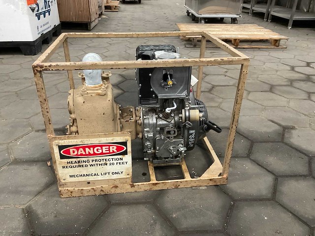 2008 legerwaterpomp - afbeelding 4 van  8