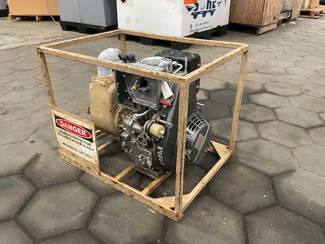 2008 legerwaterpomp - afbeelding 8 van  8