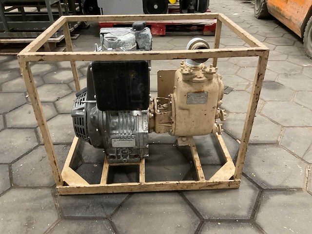 2008 legerwaterpomp - afbeelding 2 van  8