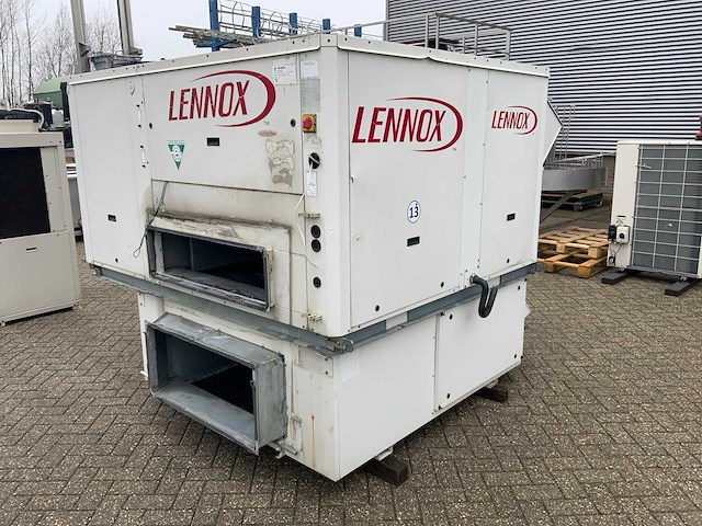2008 lennox bhk 040 nd luchtbehandelingsinstallatie - afbeelding 1 van  7