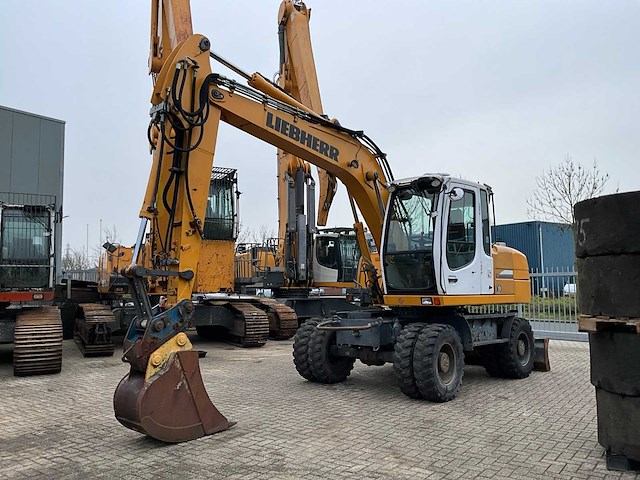 2008 liebherr a314 litronic banden graafmachine - afbeelding 1 van  34