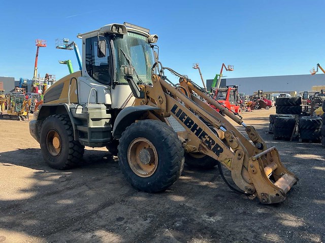 2008 liebherr l 524+ shovel - afbeelding 45 van  47
