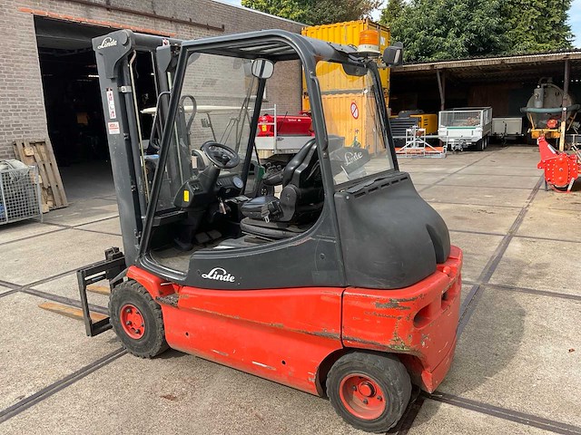 2008 linde e30 vorkheftruck - afbeelding 22 van  25