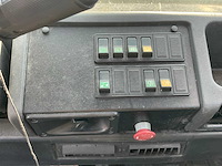 2008 linde p250 industriële trekker - afbeelding 19 van  37