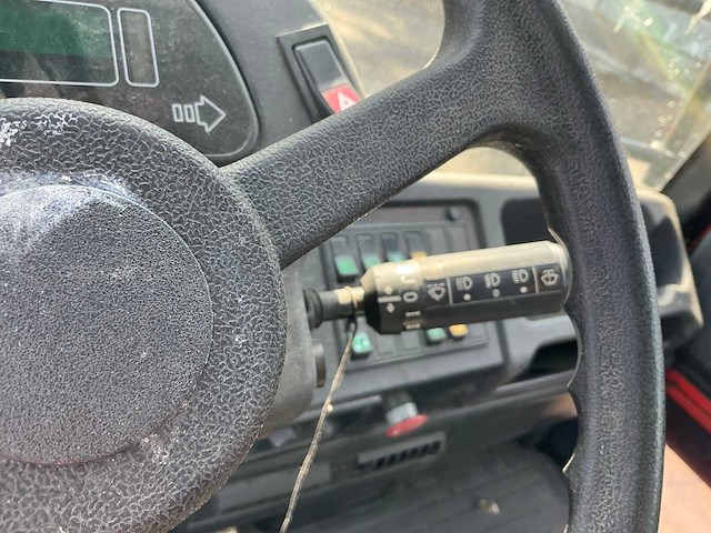 2008 linde p250 industriële trekker - afbeelding 16 van  37