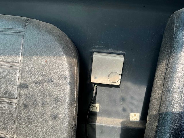 2008 linde p250 industriële trekker - afbeelding 22 van  37